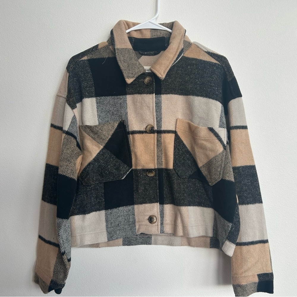 Ashley By 26 International Plaid Cropped Utility Jacket in Black, Tan, Cream